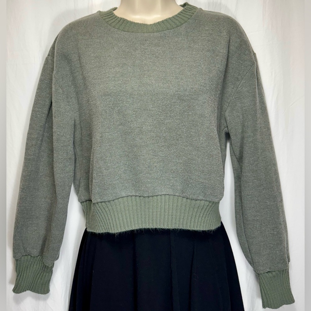 ZARA Cropped Crew Neck Sweater